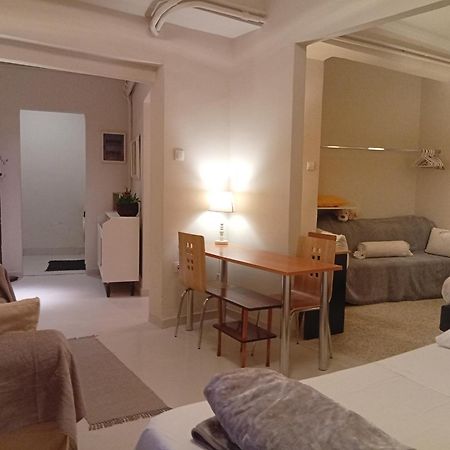 Filopappou Decent Apartment Αθήνα Εξωτερικό φωτογραφία