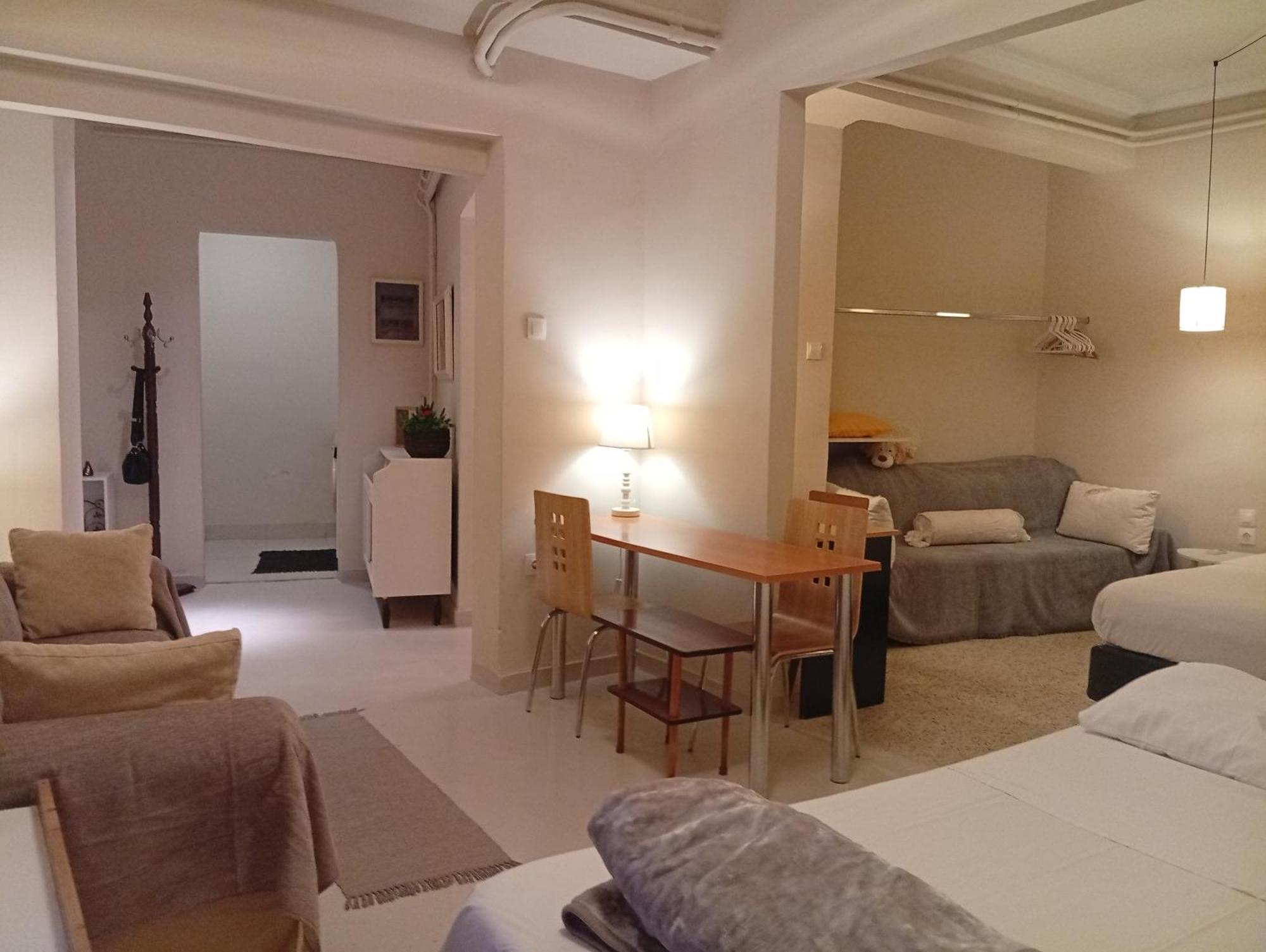 Filopappou Decent Apartment Αθήνα Εξωτερικό φωτογραφία