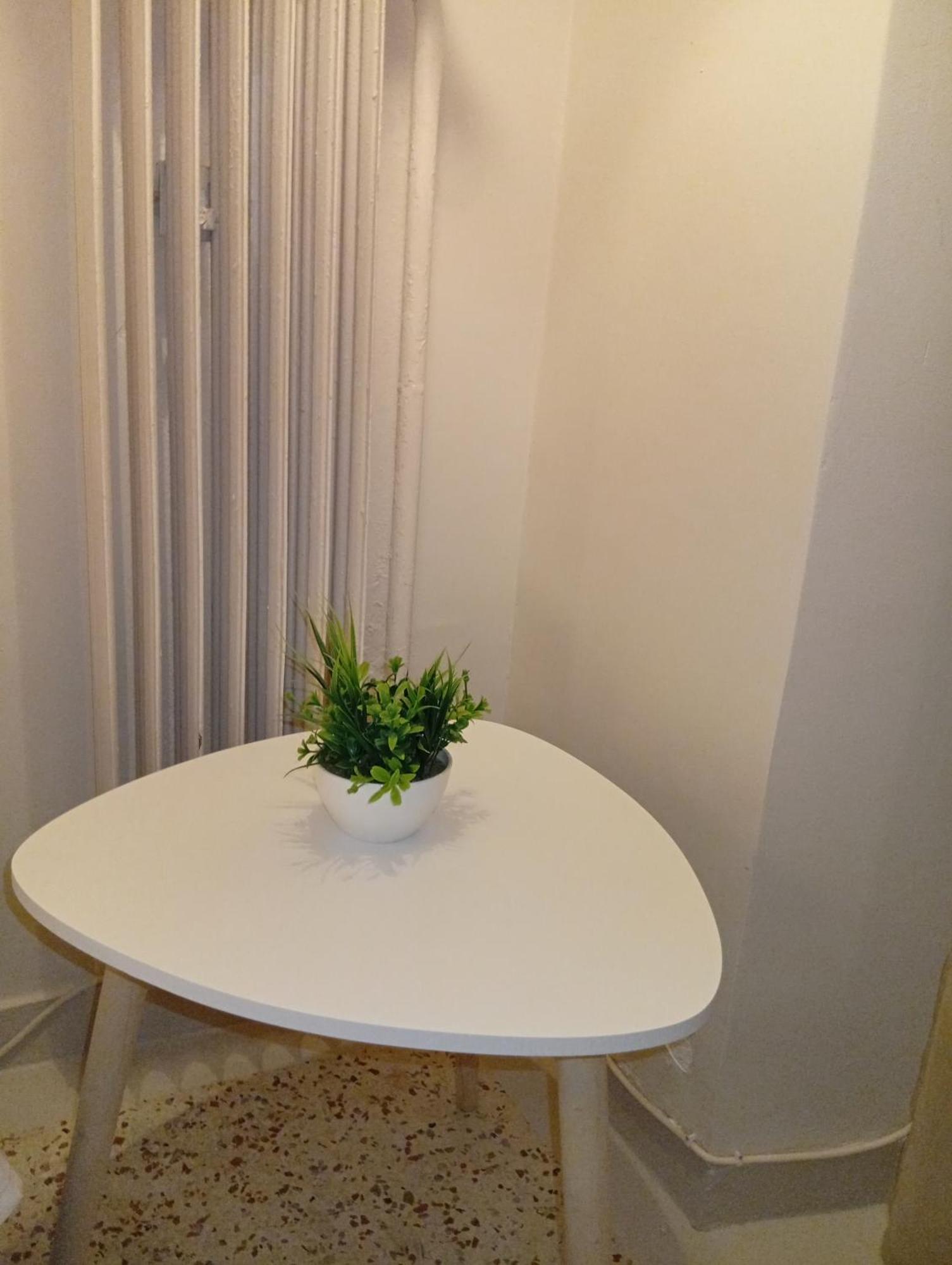 Filopappou Decent Apartment Αθήνα Εξωτερικό φωτογραφία