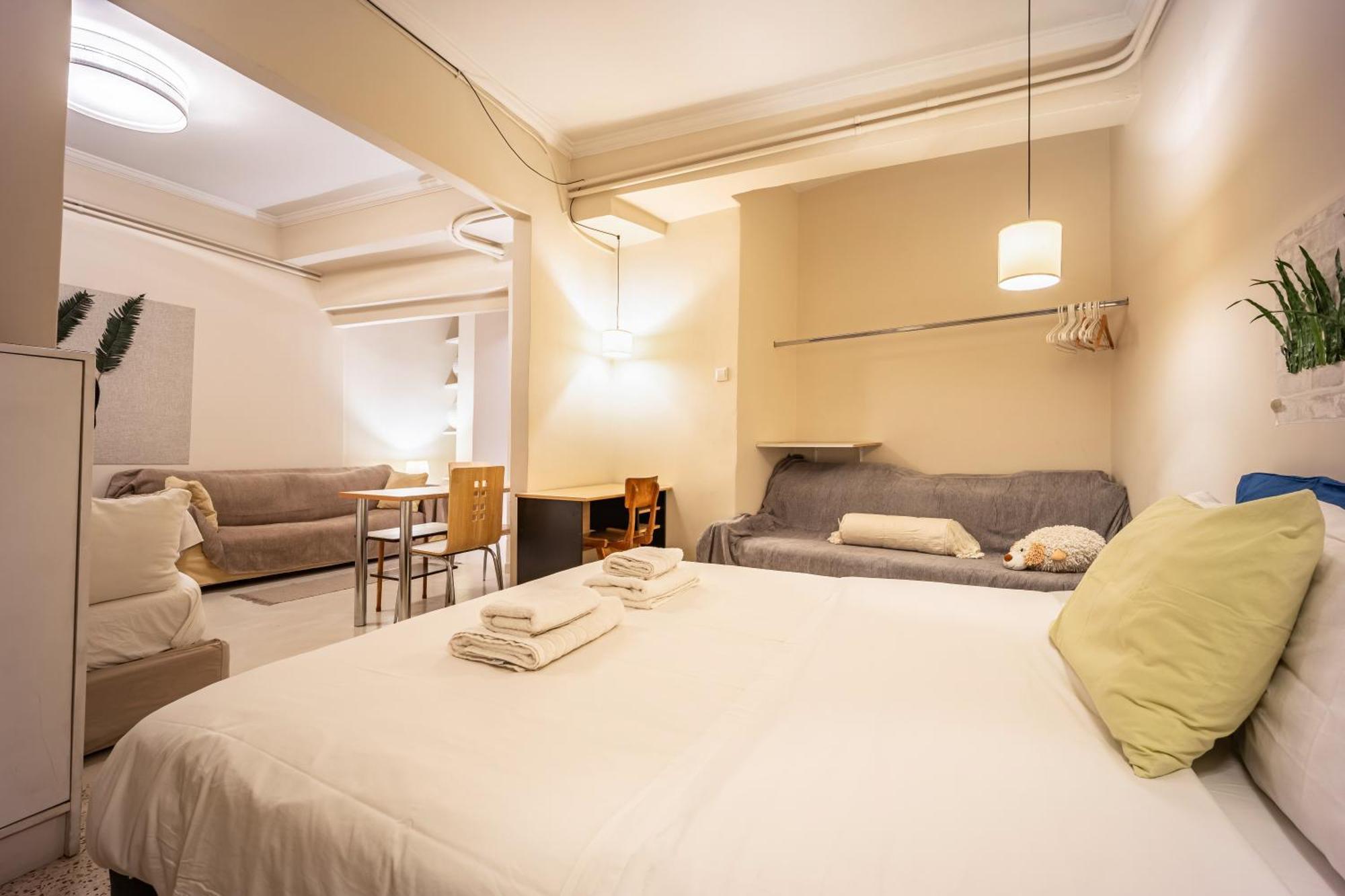Filopappou Decent Apartment Αθήνα Εξωτερικό φωτογραφία